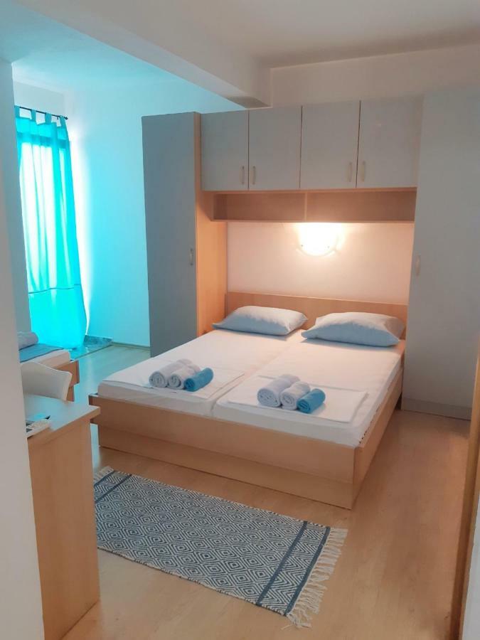 Villa Star Дрвеник Екстериор снимка
